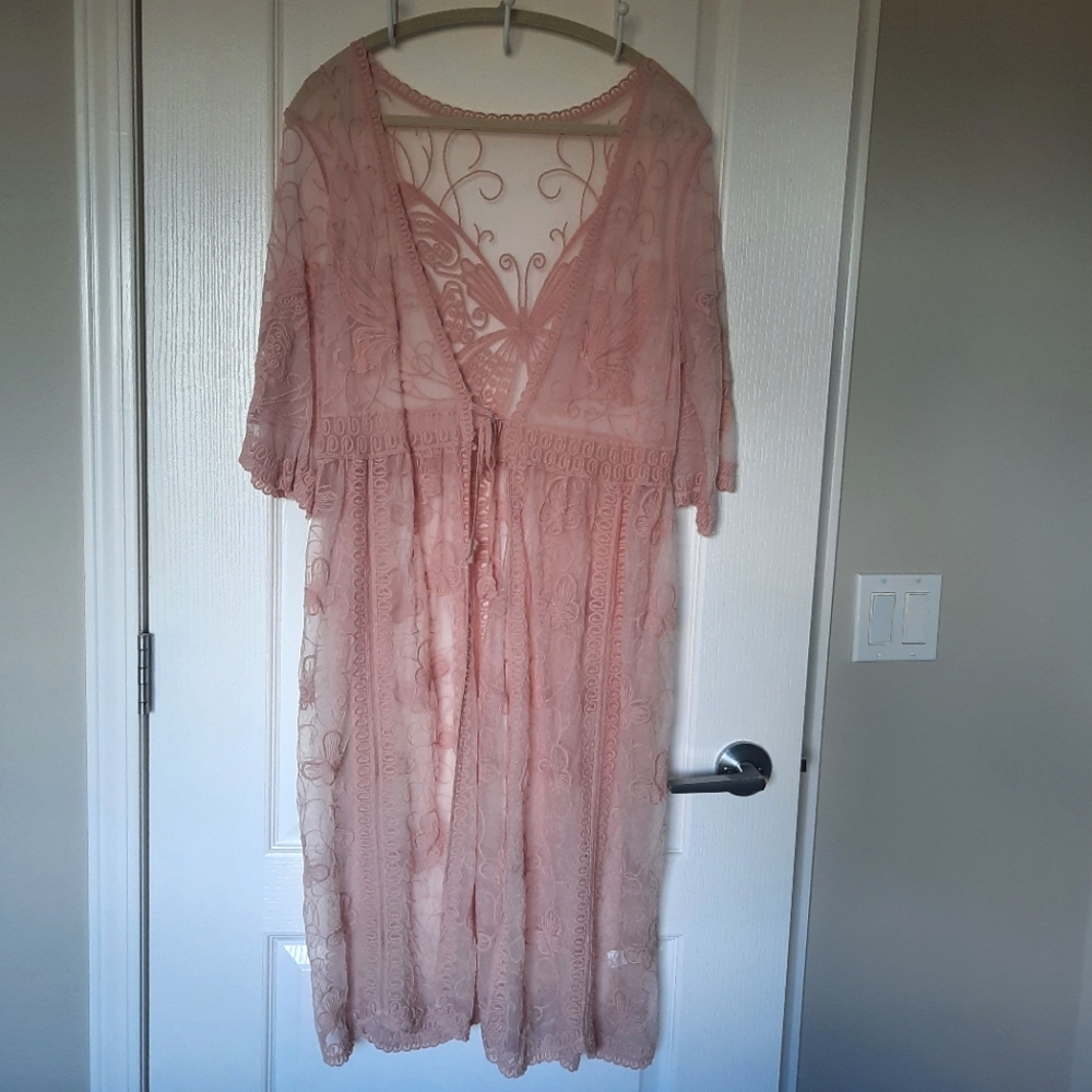 Blush Butterfly Kimono